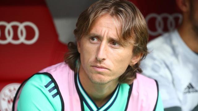 Luka Modric en el banquillo del Allianz Arena