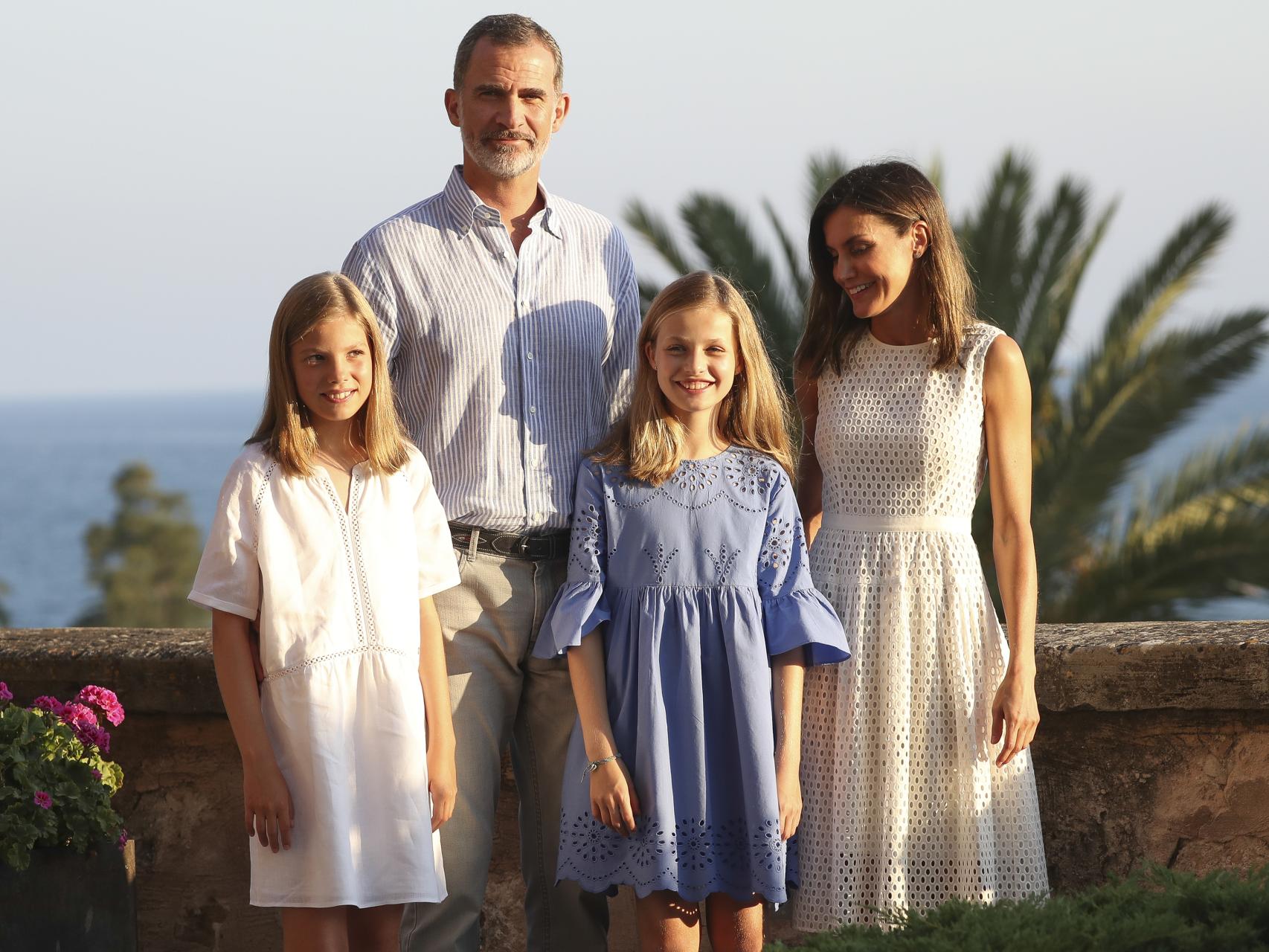 posado reyes mallorca 2016 Así han sido los cinco años de posados de los reyes Felipe y Letizia en  Palma de Mallorca