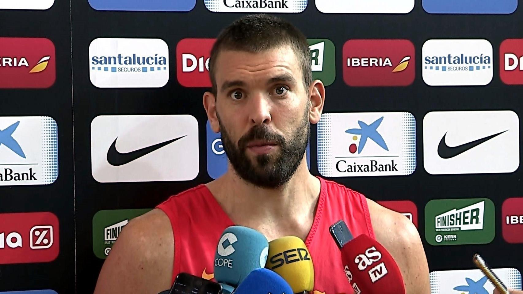 Marc Gasol atendiendo a los medios de comunicación