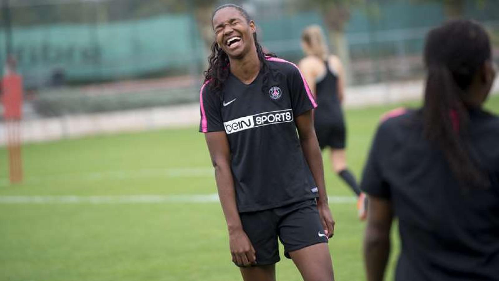 Daiane, nueva jugadora del CD Tacón, durante un entrenamiento con el PSG. Foto: PSG