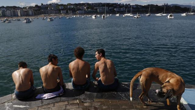 Una inusual imagen de San Sebastián este jueves.