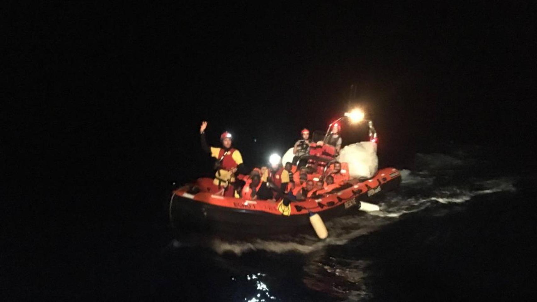 Imagen del rescate de las 39 personas.