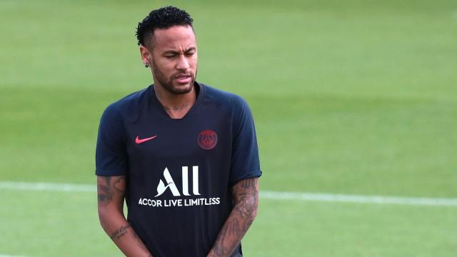 Neymar se entrena con el PSG