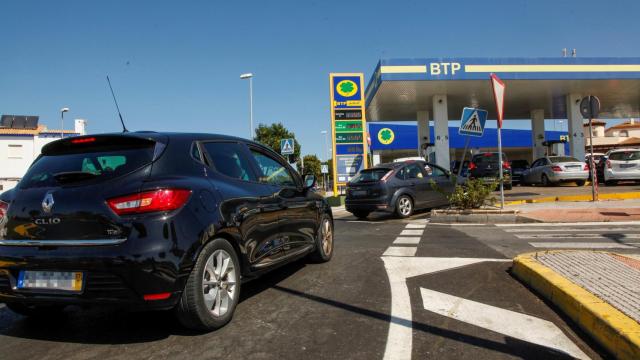 La gasolinera BTP, en Ayamonte (Huelva) que está funcionando 16 horas seguidas.