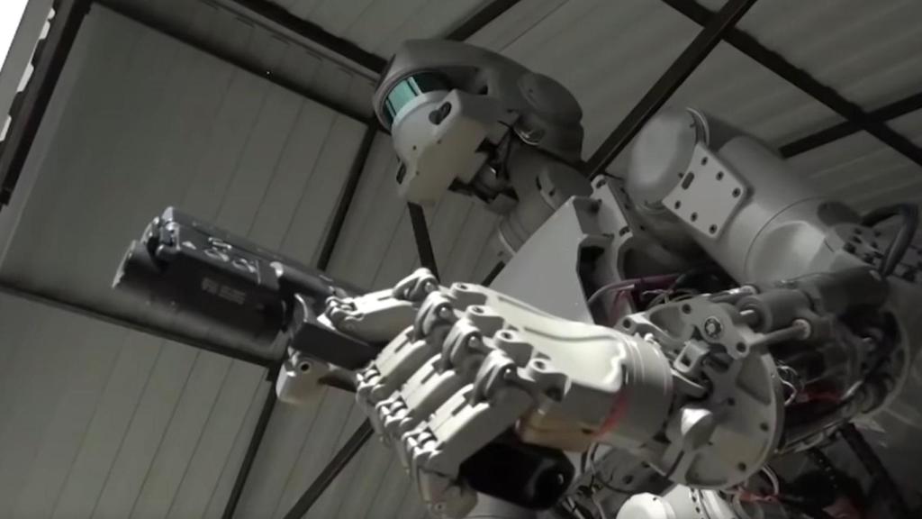 Fedor, un robot humanoide semi-autónomo que Rusia presentó hace años.