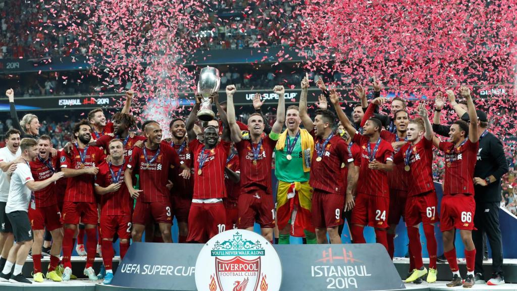 Fiesta del Liverpool en el Vodafone Park tras ganar la Supercopa de Europa 2019