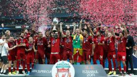 Fiesta del Liverpool en el Vodafone Park tras ganar la Supercopa de Europa 2019