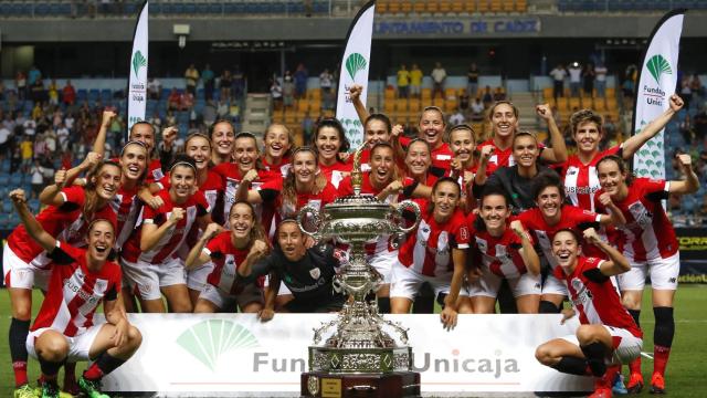 El Athletic femenino hace historia al ganar el Trofeo Ramón de Carranza ante el Tottenham