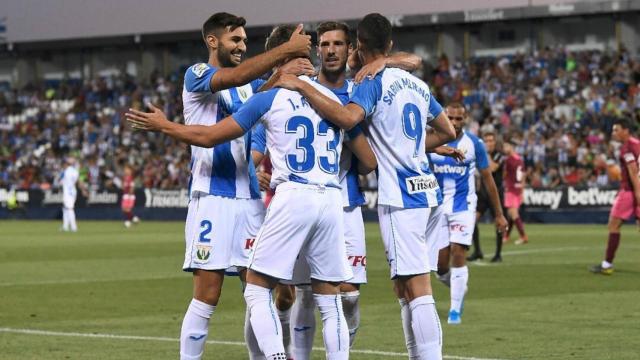 Los jugadores del Leganés celebran un gol durante la pretemporada. Foto: Twitter (@CDLeganes)