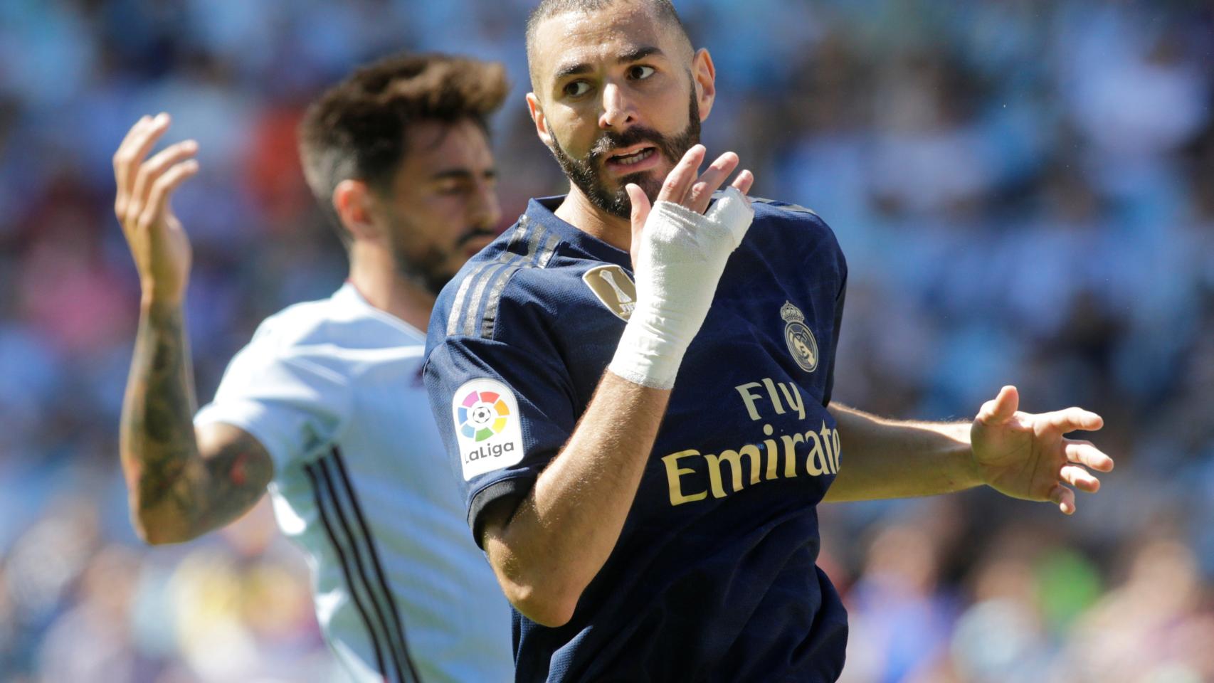 Karim Benzema celebra su gol ante el Celta