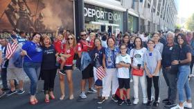 Miembros de la Peña Sempre Dépor USA, ayer en Riazor.