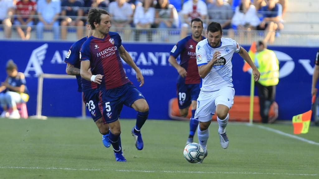 Crónica (3-1): Ridículo mayúsculo del Deportivo en Huesca