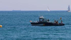 La Guardia Civil en la playa de La Barceloneta