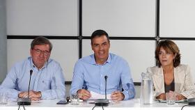 Pedro Sánchez, durante la reunión mantenida con las asociaciones de la Memoria Histórica.