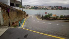 Quejas por la falta de aparcamiento para los profesionales del Materno de A Coruña