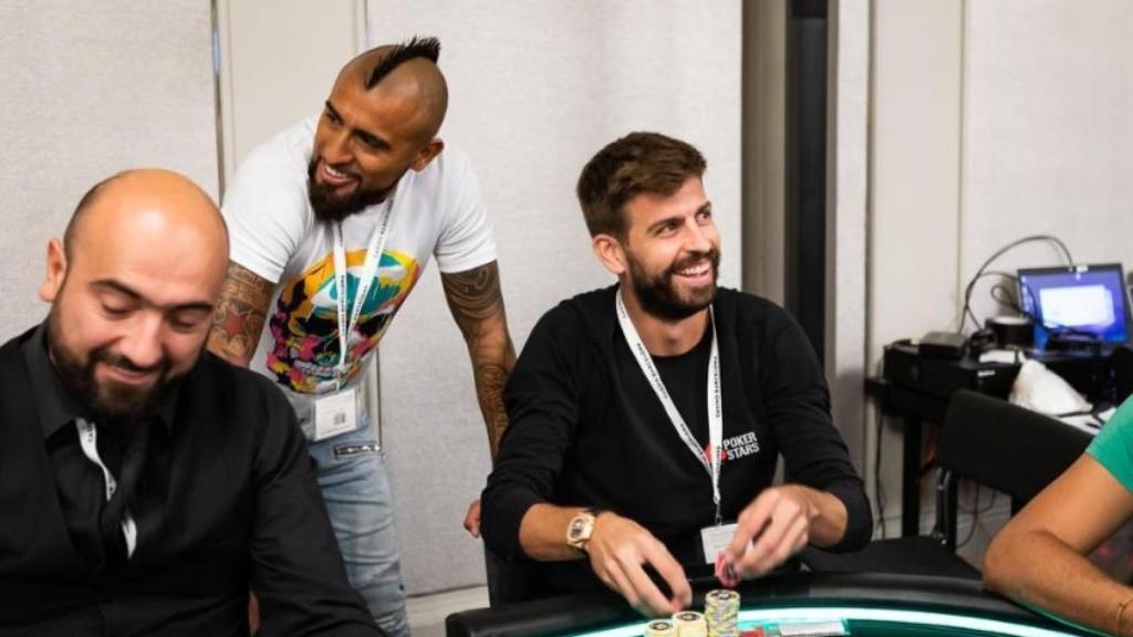 Pique y Vidal en el European Poker Tour de Barcelona. Foto: Twitter (@PokerStars)