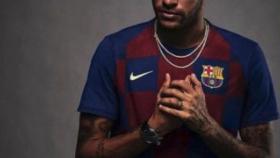 La foto de Neymar con la nueva camiseta del Barça