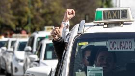 Los taxis piden en A Coruña que se exija un tiempo de contratación previa a las VTC