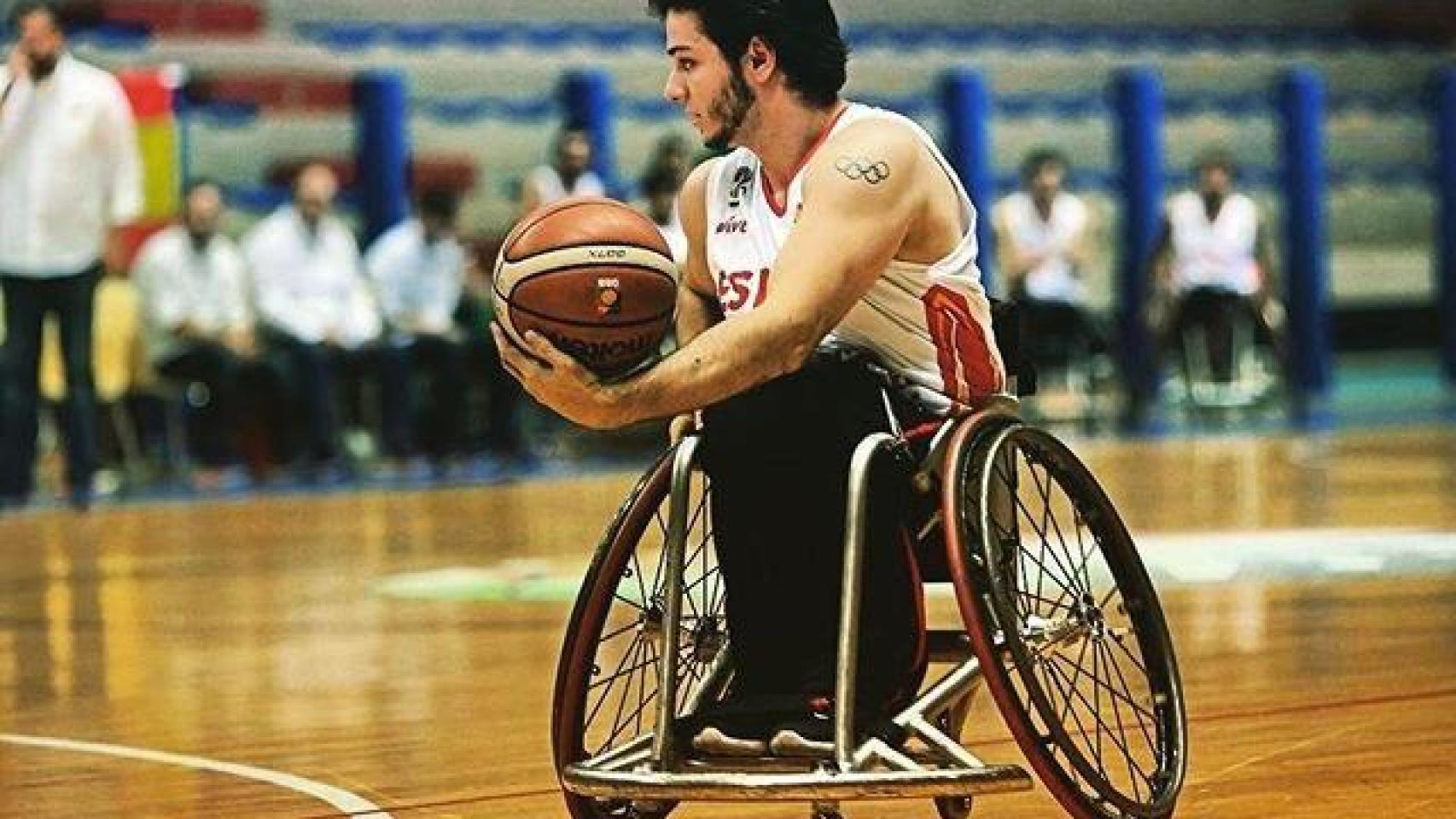 Dani Stix, durante un partido con la selección española