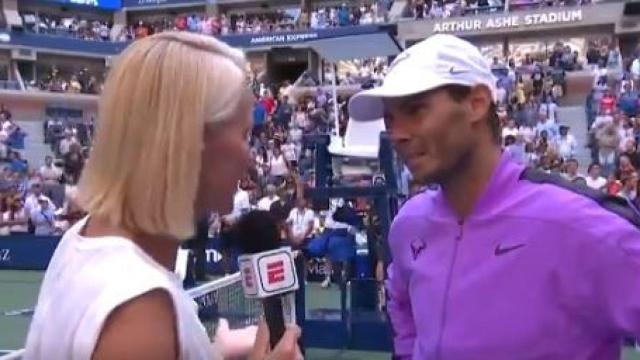 Así vaciló Nadal a esta periodista en una entrevista en el US Open