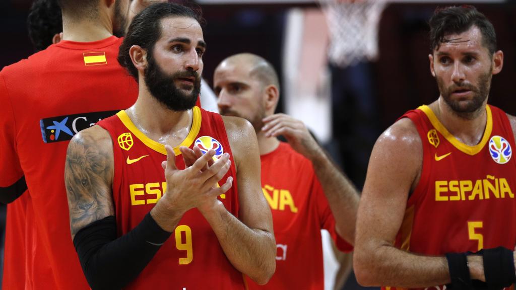 Ricky Rubio y Rudy Fernández celebran la victoria ante Puerto Rico