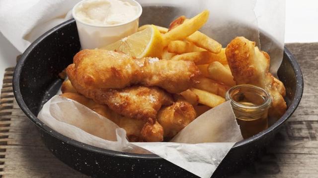 'Fish and chips', la comida británica por excelencia.