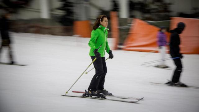 Blanca Fernández Ochoa esquiando en Madrid SnowZone.