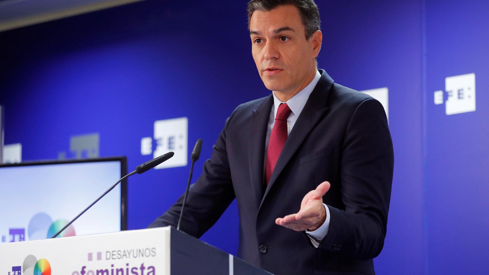 Pedro Sánchez durante los Desayunos Efeminista.