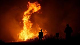 Imagen de archivo de un incendio forestal en Galicia