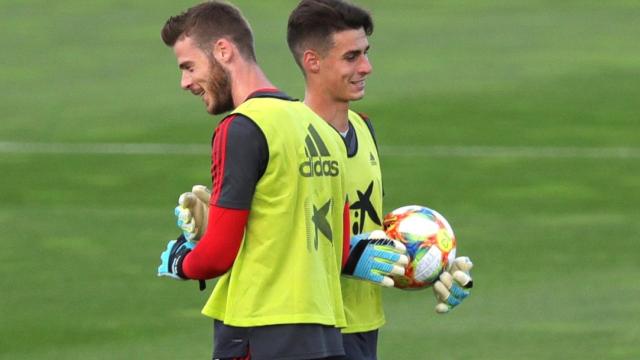 De Gea y Kepa, durante un entrenamiento de la Selección