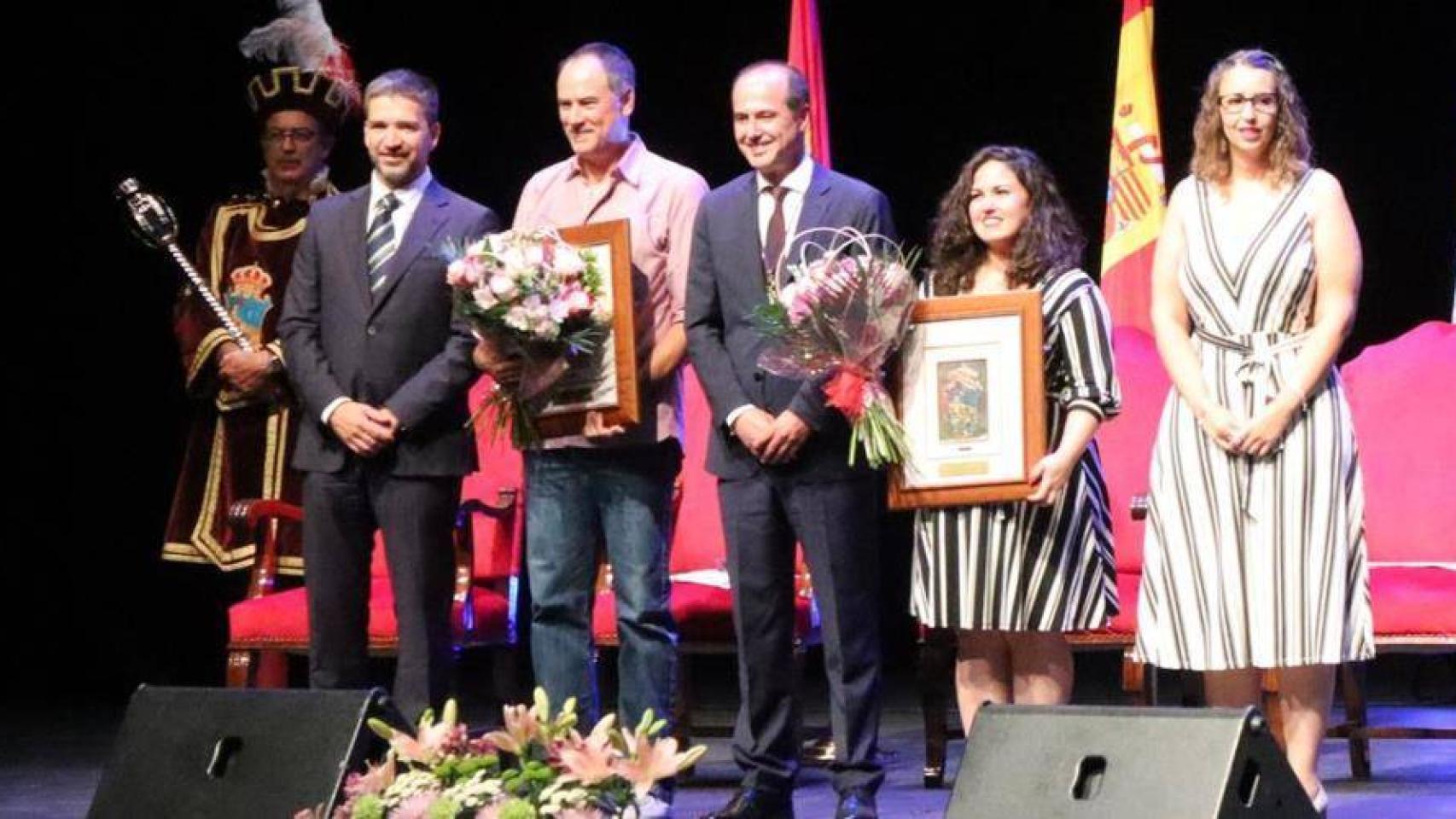 ERundino y Laura Alonso ofrecieron el pregón que ha abierto las fiestas de Guadalajara