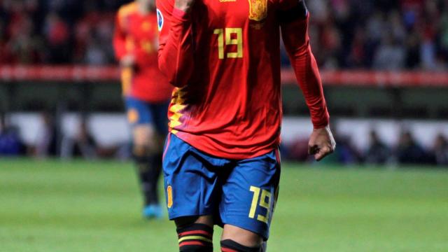 Rodrigo Moreno celebra uno de sus goles ante Islas Feroe