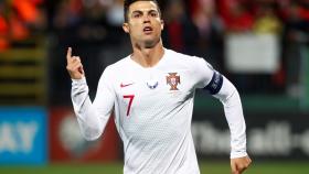 Cristiano Ronaldo ante Lituania