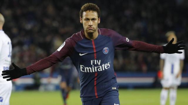 Neymar en un partido con el PSG.