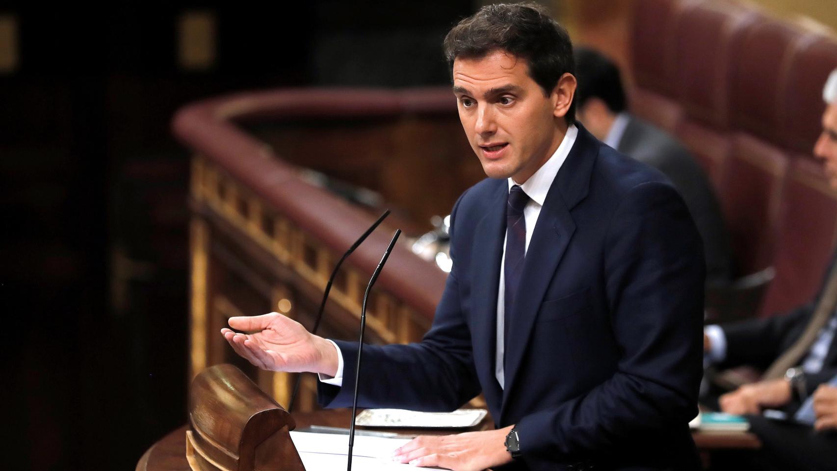 Rivera, durante su réplica a Sánchez en el Congreso.