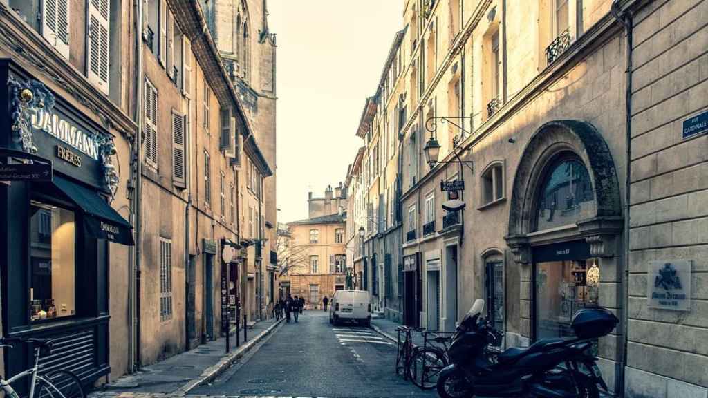 Una de las céntricas calle de Aix-en-Provence.
