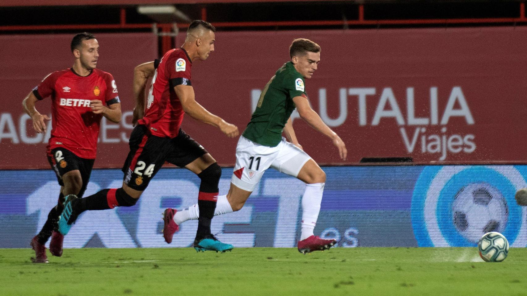 Íñigo Córdoba en el Mallorca - Athletic.