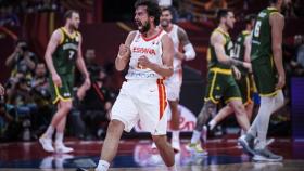 Sergio Llull celebrando un triple en el partido contra Australia en el Mundial de China