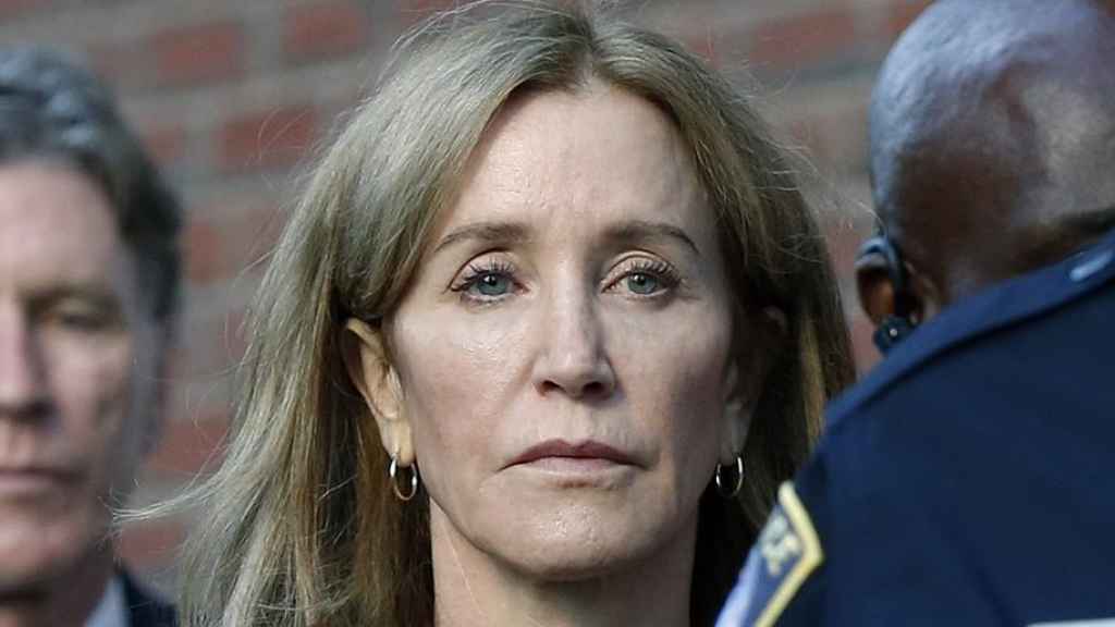 La actriz Felicity Huffman (Michael Dwyer / AP).