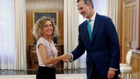 Meritxell Batet y Felipe VI en el Palacio de la Zarzuela.