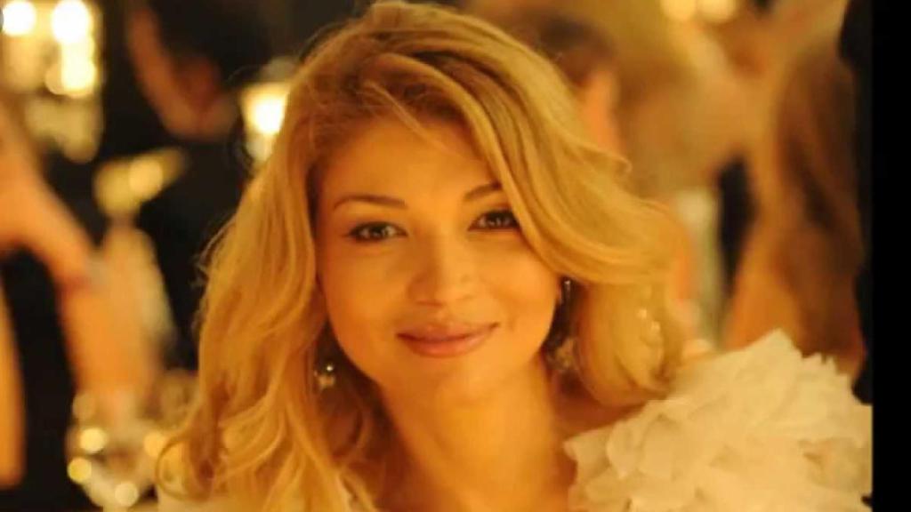 La hija del ex presidente uzbeko, en su etapa como cantante pop.