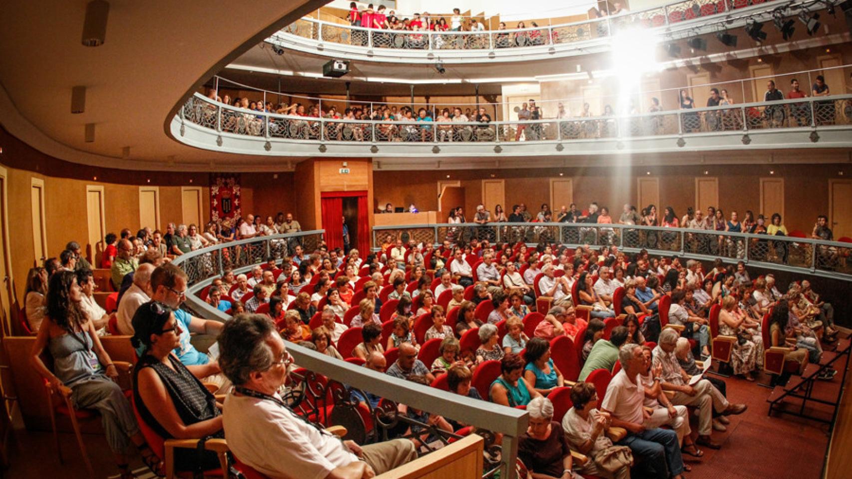 teatro nuevo ciudad rodrigo