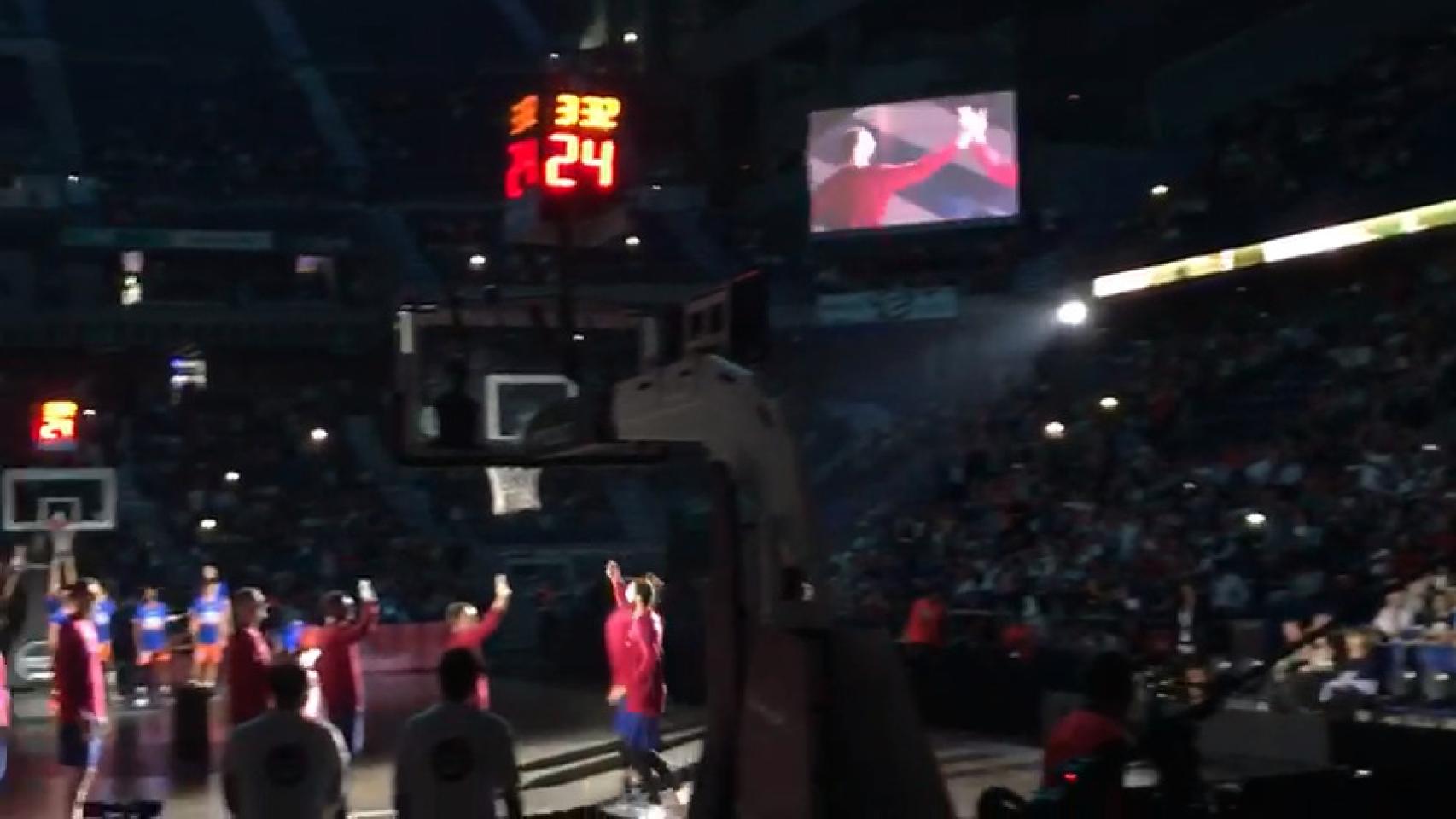 La tremenda pitada a Mirotic en su regreso a Madrid y el Wizink Center con el Barça