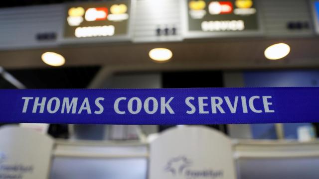 Mostradores de Thomas Cook cerrados