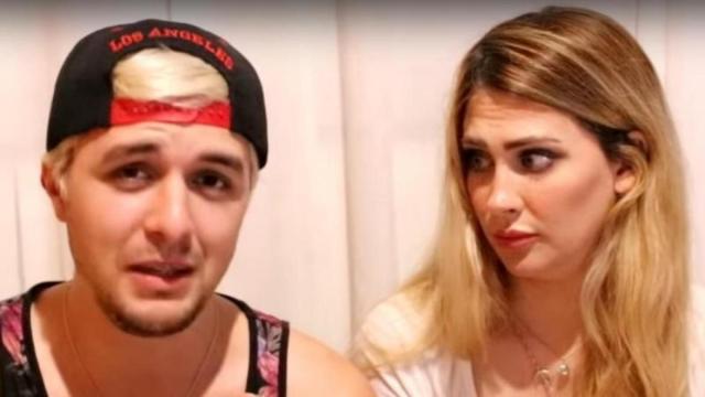 Dalas y su pareja en el polémico vídeo donde explican sus motivos para no tener hijos