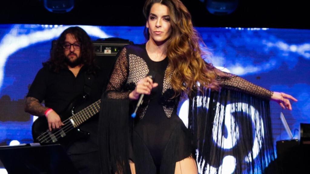 Ruth Lorenzo.