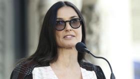 La actriz Demi Moore ha relatado sus memorias y recoge los episodios más oscuros de su vida.