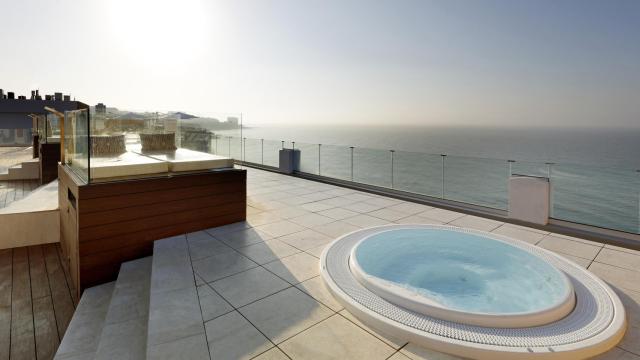 Las vistas al mar son una constante en cada rincón del hotel