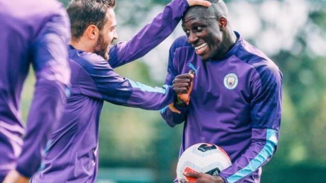 Bernardo Silva y Benjamin Mendy en un entrenamiento. Foto Twitter (@BernardoCSilva)