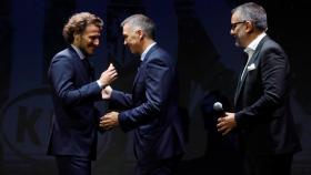 Diego Forlán y Milinko Pantic, durante la gala de embajadores de LaLiga